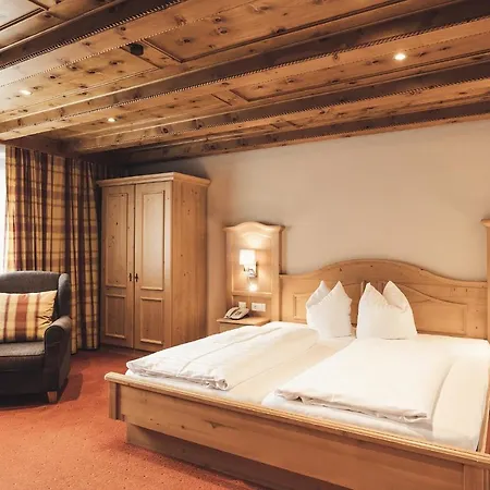 Hotel Johanna Mitten Im Oetztal