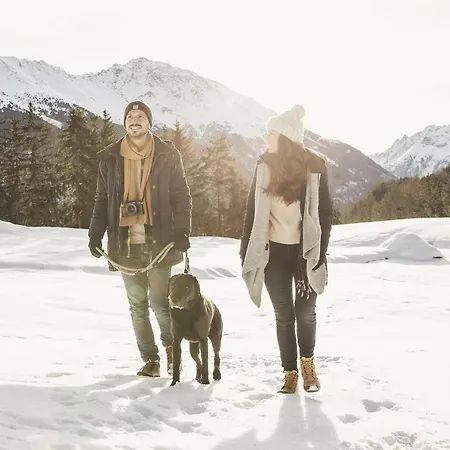 Hotel Johanna Mitten Im Oetztal 4*