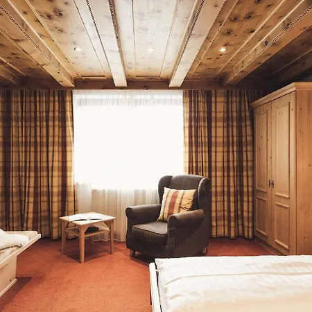Johanna Mitten Im Oetztal Hotel 4*