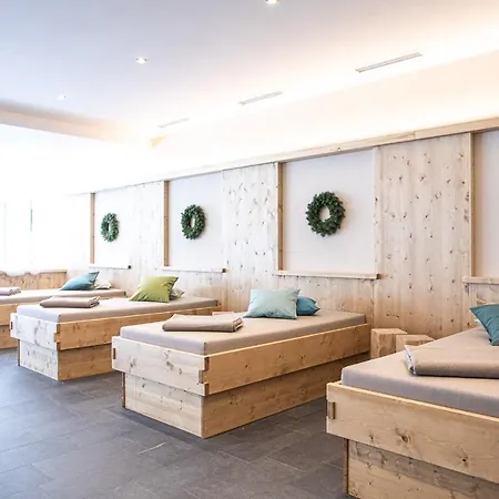 Hotel Johanna Mitten Im Oetztal 4*