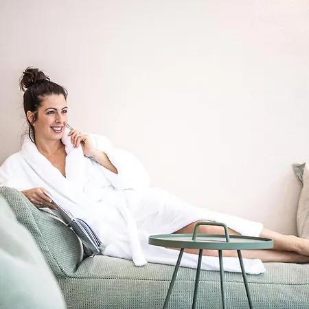 Johanna Mitten Im Oetztal Otel Umhausen