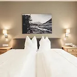 Hotel Johanna Mitten Im Oetztal Umhausen