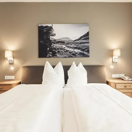 Hotel Johanna Mitten Im Oetztal Umhausen