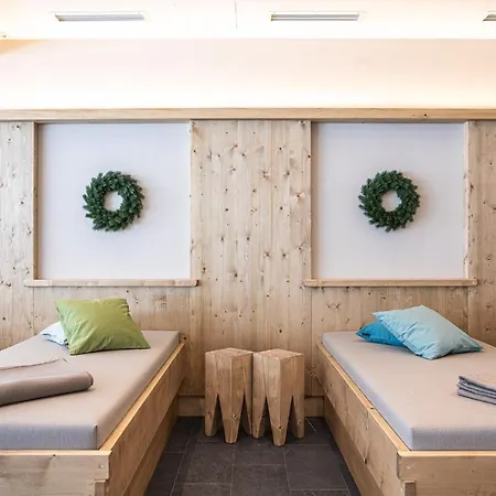 Johanna Mitten Im Oetztal Umhausen