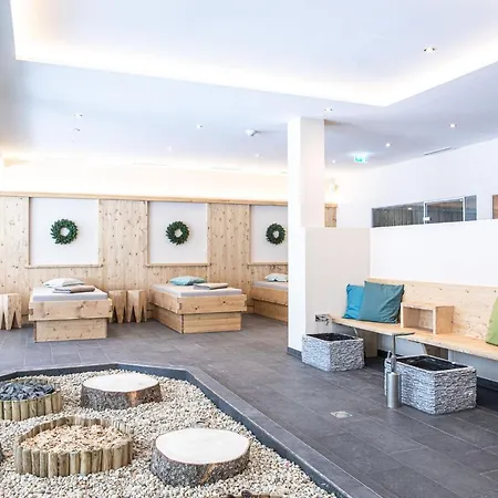 Johanna Mitten Im Oetztal Hotel Umhausen