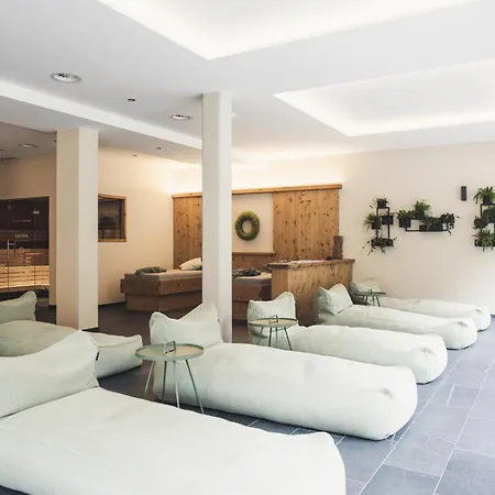 Hotell Johanna Mitten Im Oetztal 4*