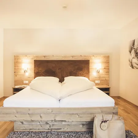 Johanna Mitten Im Oetztal Hotell 4*